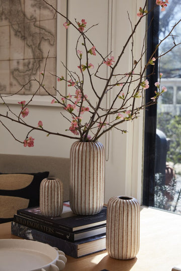 Minimalist Vase - Modern Minimalist Decor