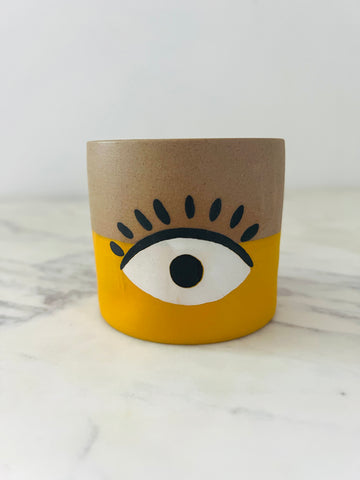 Eye on the Prize Pot - 3